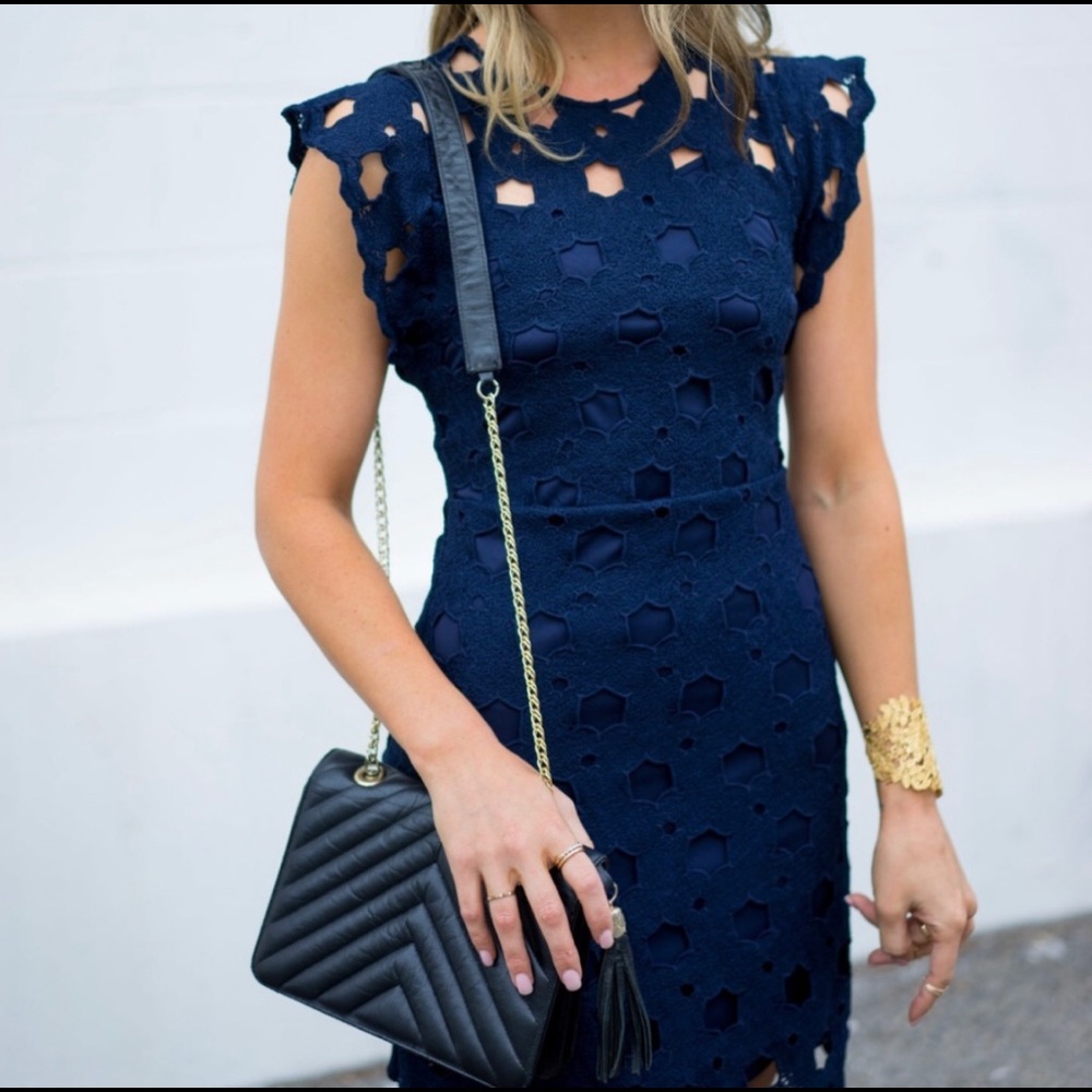Aqua Dark Navy Blue Cutout Cap Sleeve Dress B5/15 - Picture 3 of 11